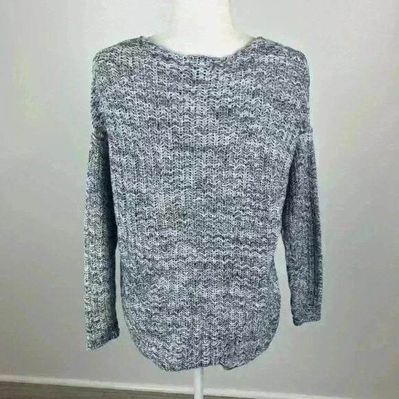 Old Navy Blue & White Pullover Sweater Size M - Picture 4 of 7